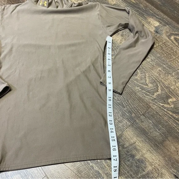 Under Armour Shirt ColdGear MockNeck Mens Medium Tan Brown Fitted Base Layer - Picture 4 of 9